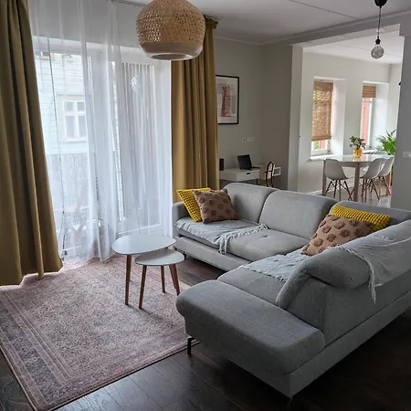 Apartment Spacious With Sauna, Terrace And Private Parking